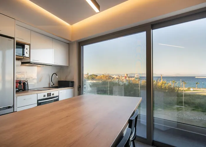 Apartment 400 Steps Rhodes City