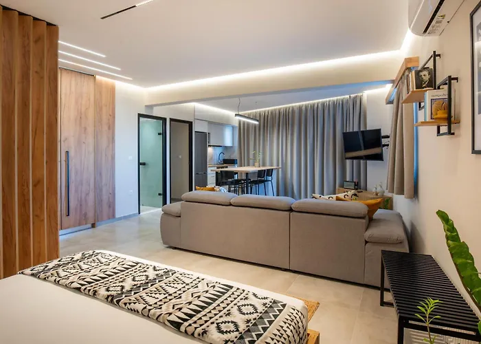 Apartment 400 Steps Rhodes City